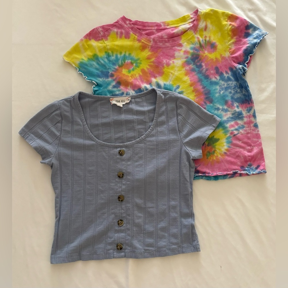 Tie-Dye And Blue Buttoned Cropped Top Bundle Set